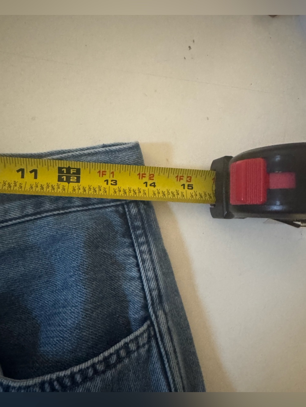 Favorite Daughter The Carly Cargo Jeans in Highway Size 26 - Picture 14 of 16